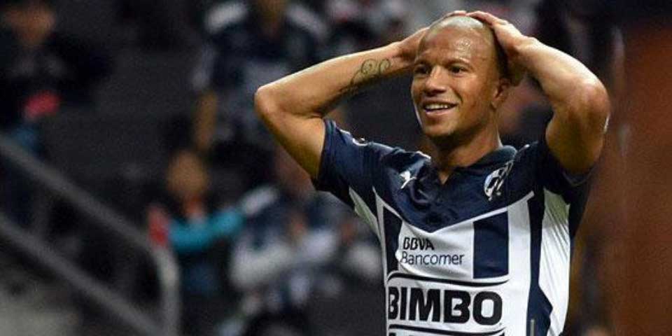 Confirmado: Carlos Sánchez se pierde la final Confirmado: Carlos Sánchez se pierde la final