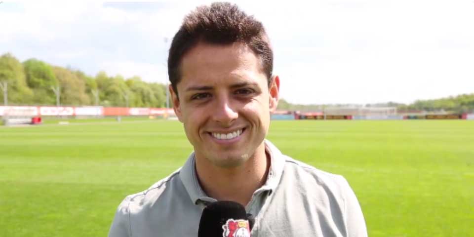 Video: Chicharito felicita a las mamás por el Día de las Madres Video: Chicharito felicita a las mamás por el Día de las Madres