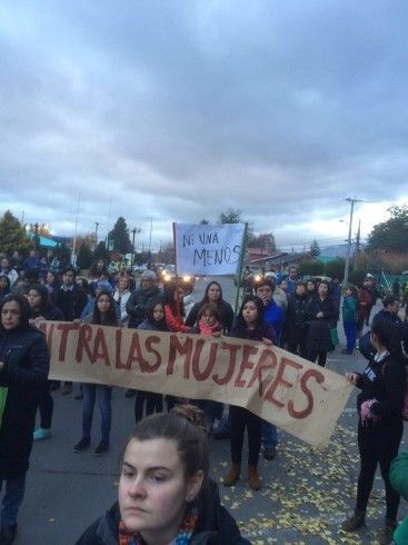 Encuentran a mujer con heridas severas en la cabeza y sin ojos - coyhaique-chile-violencia-ElChelenko