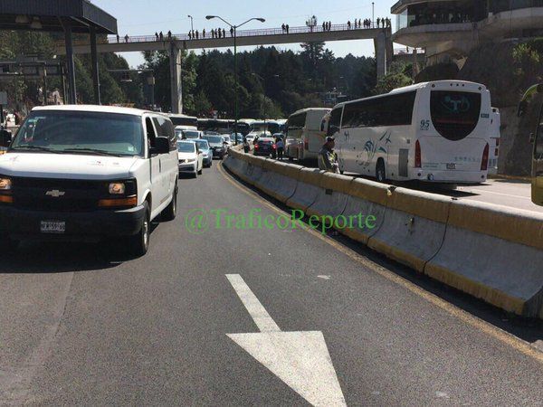 CNTE desbloquea la Autopista México-Toluca - desbloqueo-cnte-mexico-toluca