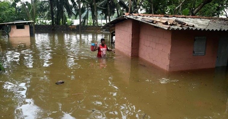 Desaparecen más de 200 familias por deslaves en Sri Lanka