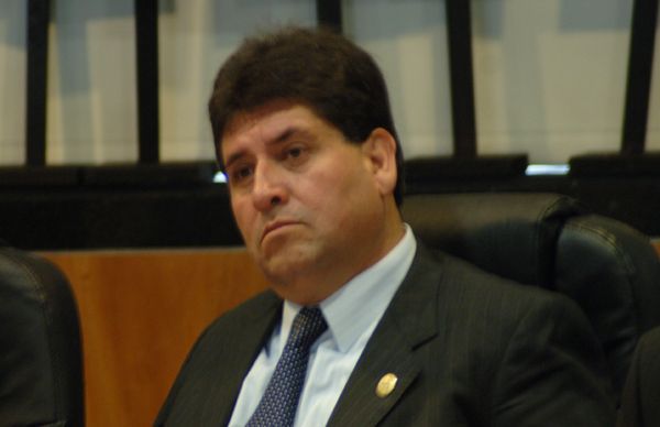 Explota auto en Cuautitlán Izcalli - diputado-federal-Antorcha-Campesina