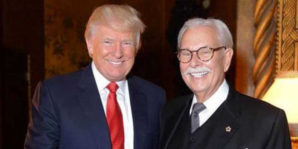 Exmayordomo de Donald Trump pide la muerte de Obama en Facebook