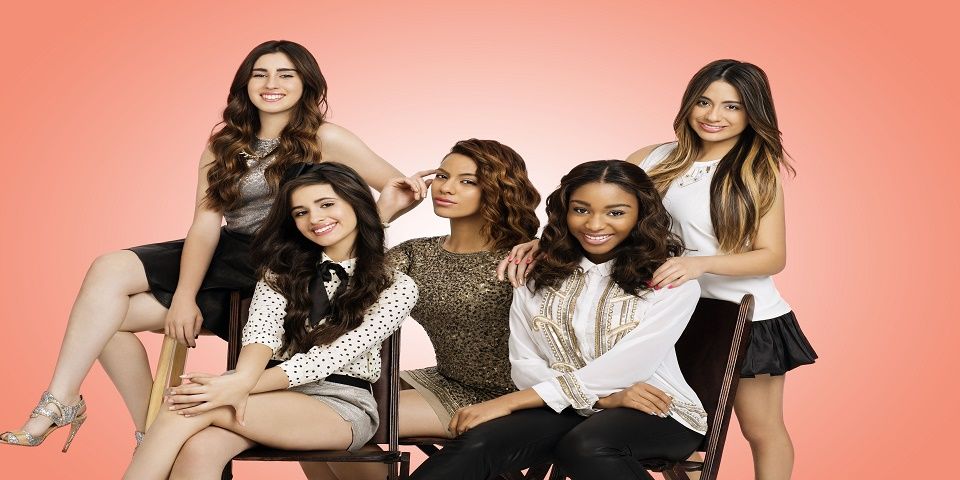 #EpicFail en fotografía coloca dos pies derechos a cantante de Fifth Harmony #EpicFail en fotografía coloca dos pies derechos a cantante de Fifth Harmony