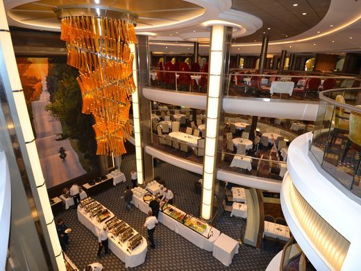 Galería: el interior del crucero más grande del mundo - harmony-13