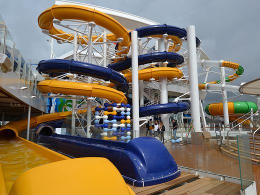 Galería: el interior del crucero más grande del mundo - harmony-2