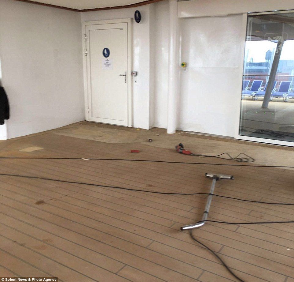 Pasajeros se quejan tras primer viaje del crucero más grande del mundo - harmony-of-the-seas-8