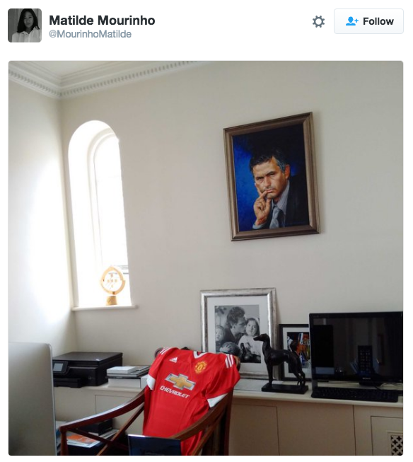 Así es la oficina de José Mourinho - hijo-mourinho-tuit