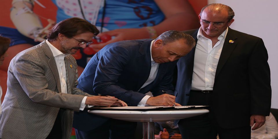 Teletón atenderá a niños del ISSSTE Teletón atenderá a niños del ISSSTE