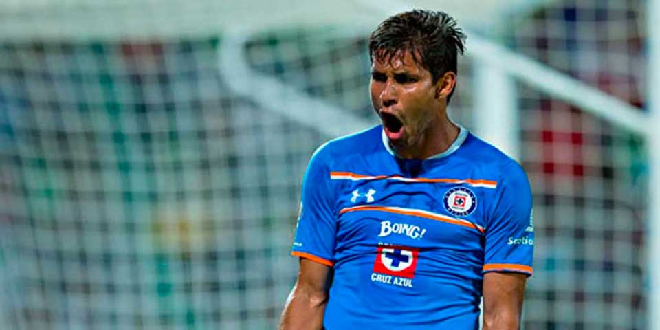 Cruz Azul ejerce opción de compra por Jorge Benítez
