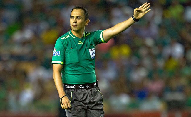Designan árbitros para juego de ida de la final - luis-enrique-santander