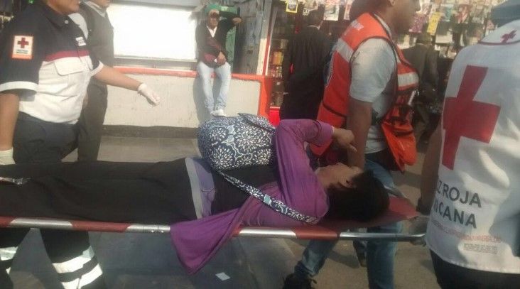 Vuelven a fallar escaleras en Miguel Ángel de Quevedo. Hay dos heridos - ma-quevedo-escaleras-pandavelazquez2