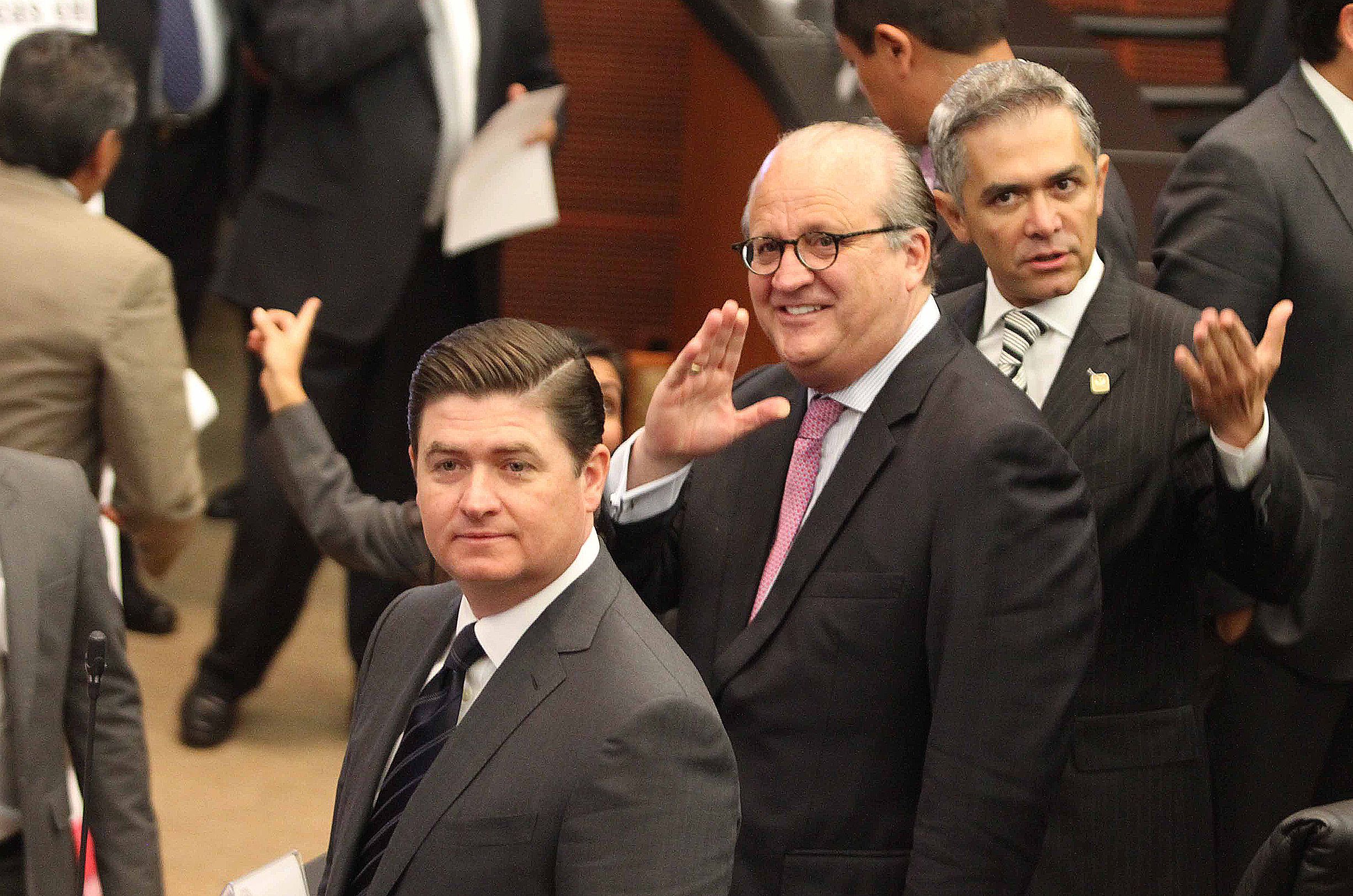 Miguel Mancera y Graco Ramírez irán por la Presidencia en el 2018