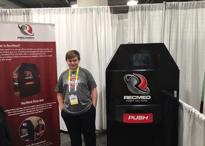 Joven de 14 años rechaza oferta de 30 mdd por su invento - maquina-dispensadora-taylor-recmed2