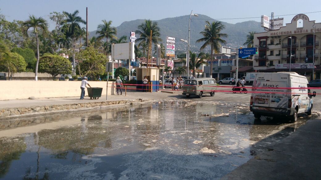 Alerta por mar de fondo en Acapulco - mar-de-fondo-