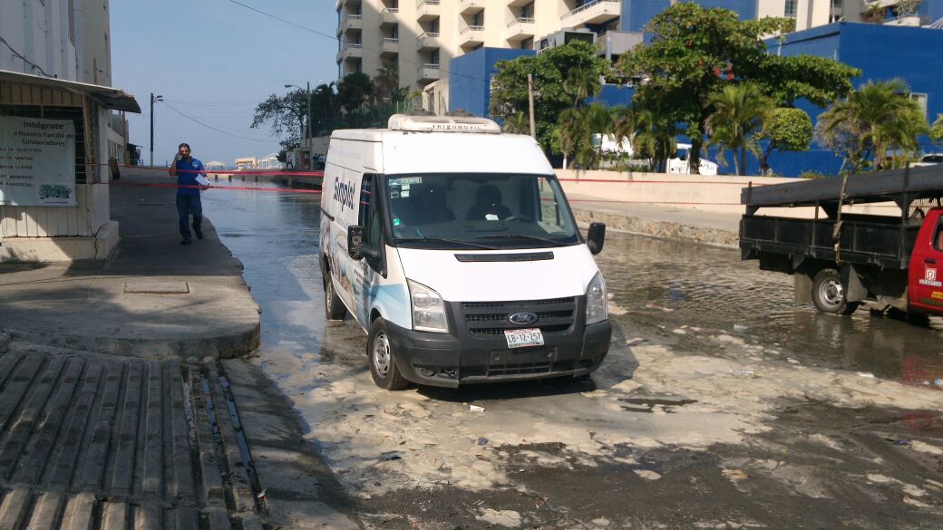 Alerta por mar de fondo en Acapulco - mar-de-fondo-6