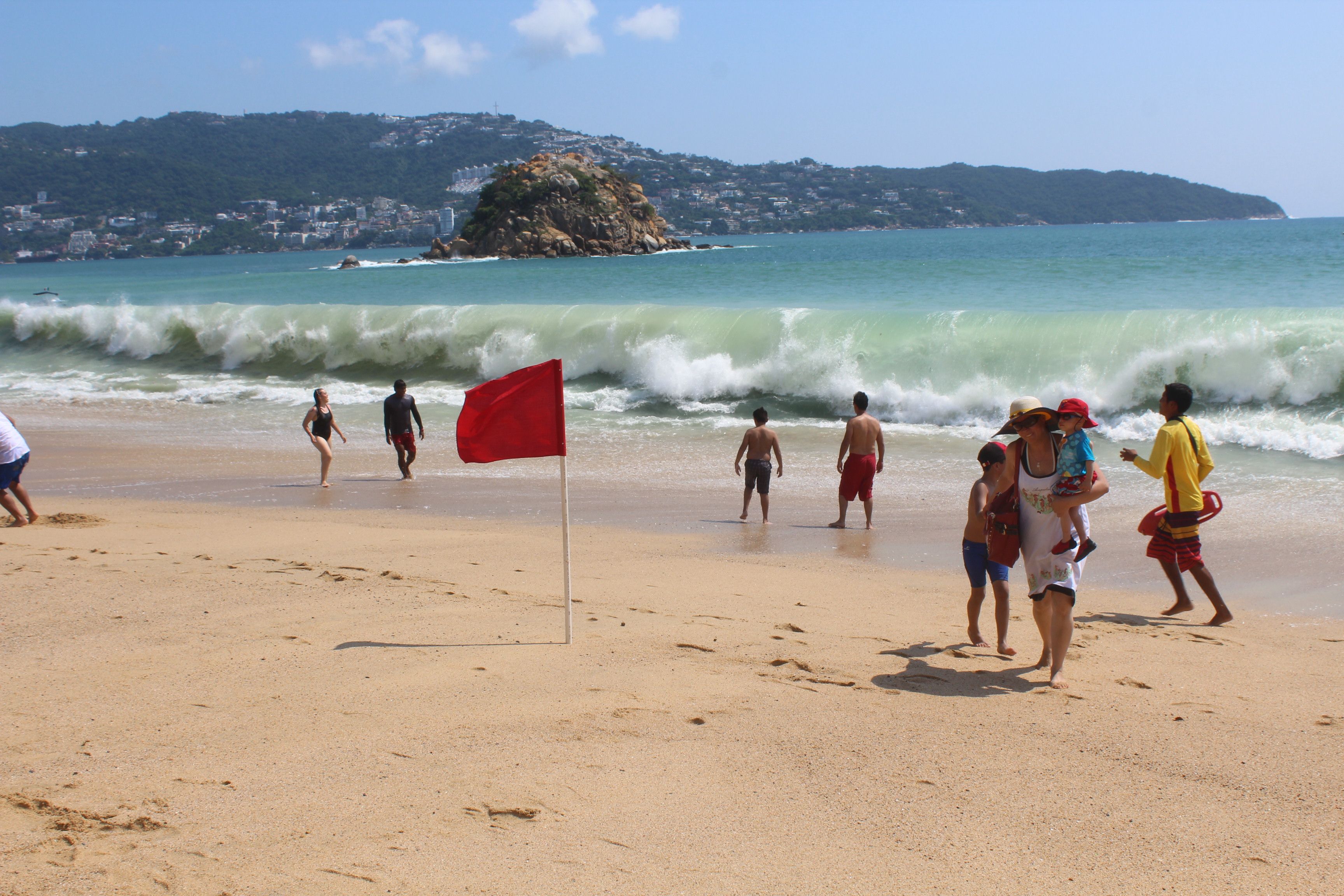 ¿Qué no hacer durante mar de fondo?