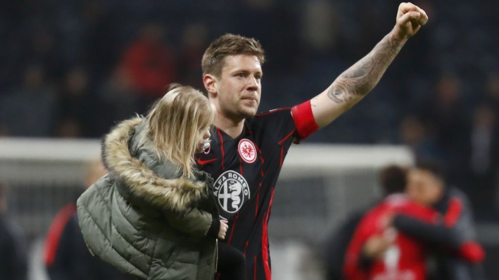 Diagnostican tumor grave al capitán del Eintracht Frankfurt - marco-russ