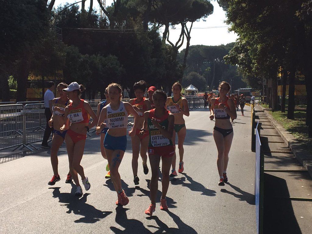 México gana medallas de oro, plata y bronce en Mundial de Caminata - medalla-bronce-