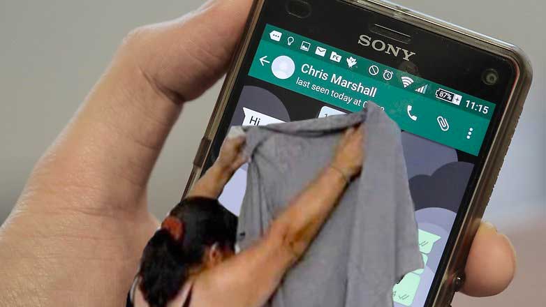 Memes de la caída de WhatsApp