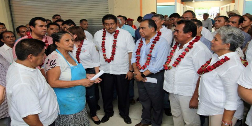 Gobierno de Guerrero invierte 100 millones de pesos al mercado de Coyuca de Benítez