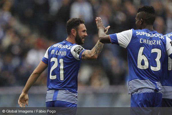 Layún anota en goleada del Porto - miguel-layun-4