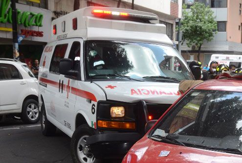 Mujer arrolló a tres personas en la delegación Cuauhtémoc - mujer-la-Razón-