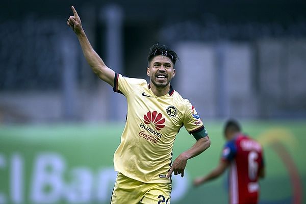 Hay 18 mexicanos entre los 500 mejores futbolistas del mundo - oribe-peralta