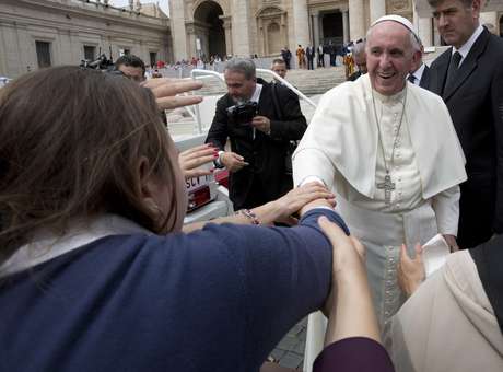 Papa Francisco muestra disposición para que las mujeres sean servidoras eclesiásticas - papa-diáconas-2