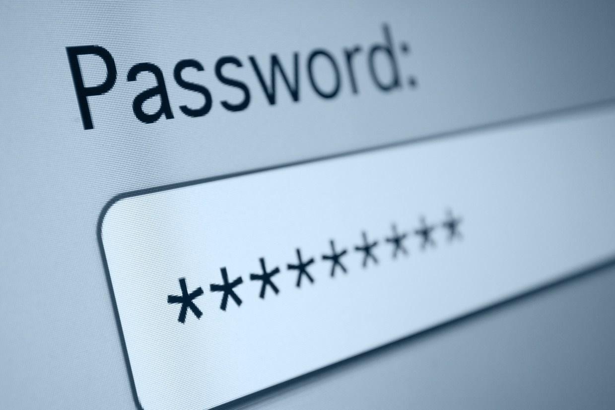 Pasos para proteger nuestra actividad en internet - password