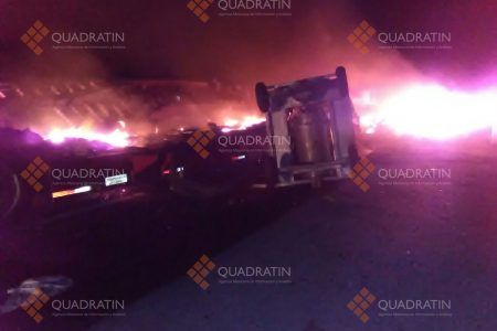 Explosión de pipa en Autopista Siglo 21 deja tres muertos - pipa-michoacan-2