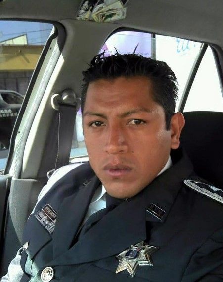 Video: policías de Ecatepec violan a menor de edad - policia-violador-ecatepec3