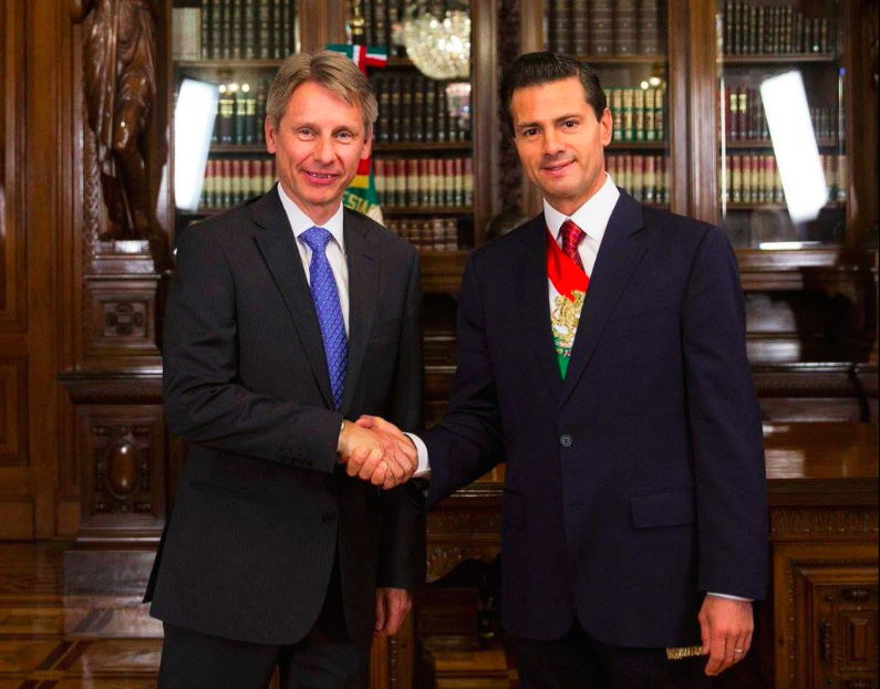 EPN recibe Cartas Credenciales de nuevos embajadores - presidencia-2