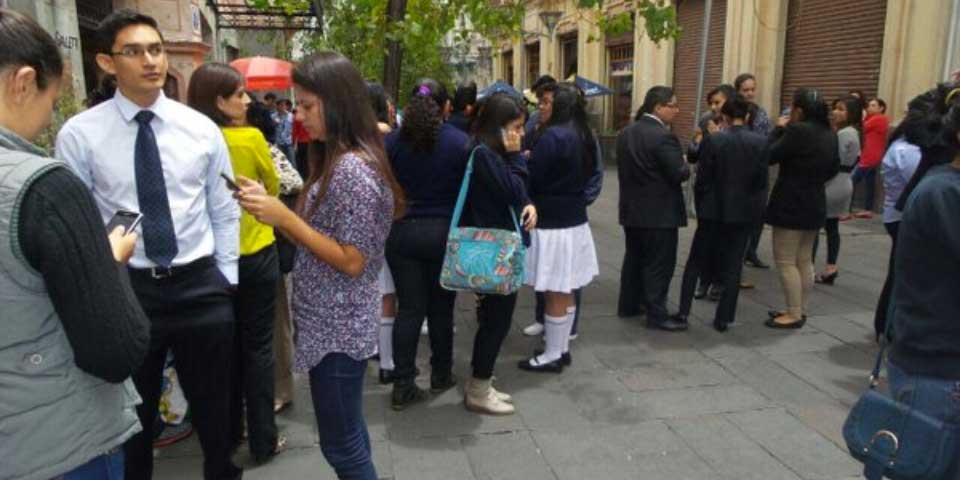 Nuevo sismo de 6.8 sacude Ecuador