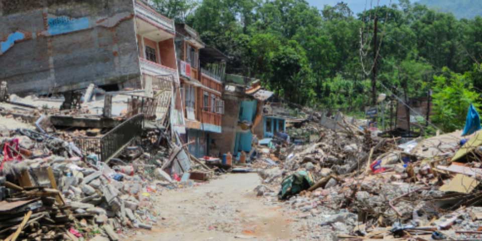 Sismo de 5.5 grados deja al menos 60 heridos en el Tíbet