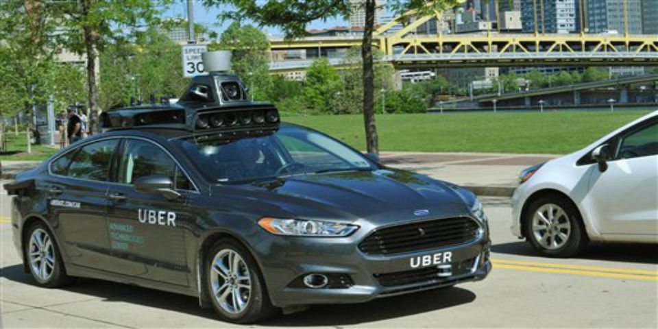 Uber experimenta con coches autónomos en Pittsburgh