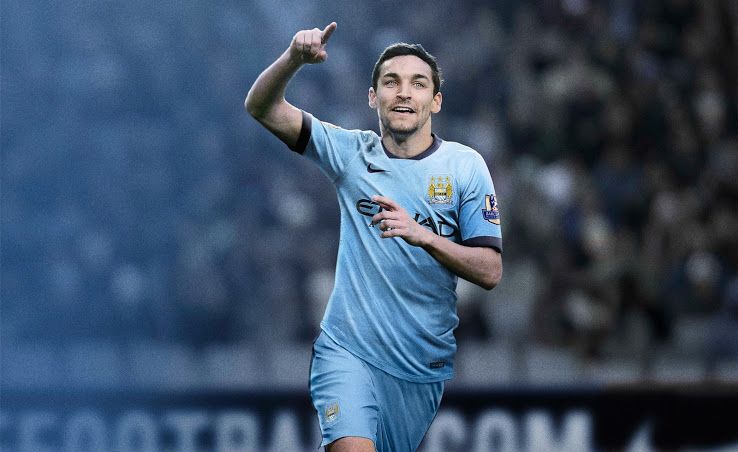 Uniformes en todo el mundo para la próxima temporada - uniforme-manchester-city