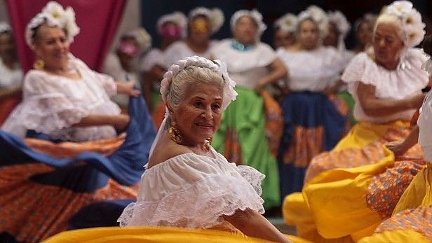 La Ciudad de México concentra la mayor población de adultos mayores - viejitos-Hacienda-Vida-Plena-