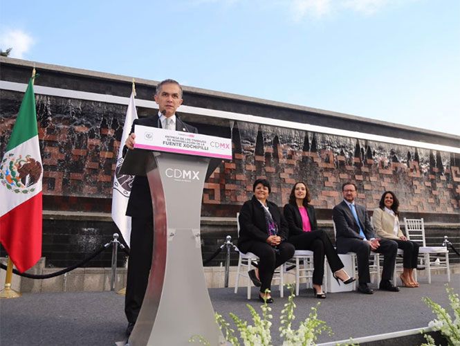 Reclamó Mancera recursos para el Bosque de Chapultepec