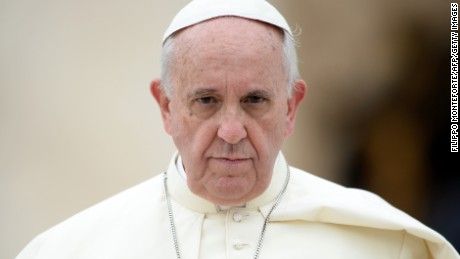 Grupos marginados por la Iglesia merecen una disculpa: Papa Francisco