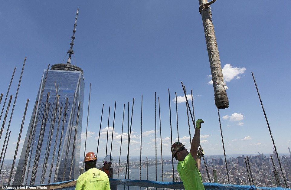 Alcanza altura final la construcción del 3 World Trade Center de Nueva York