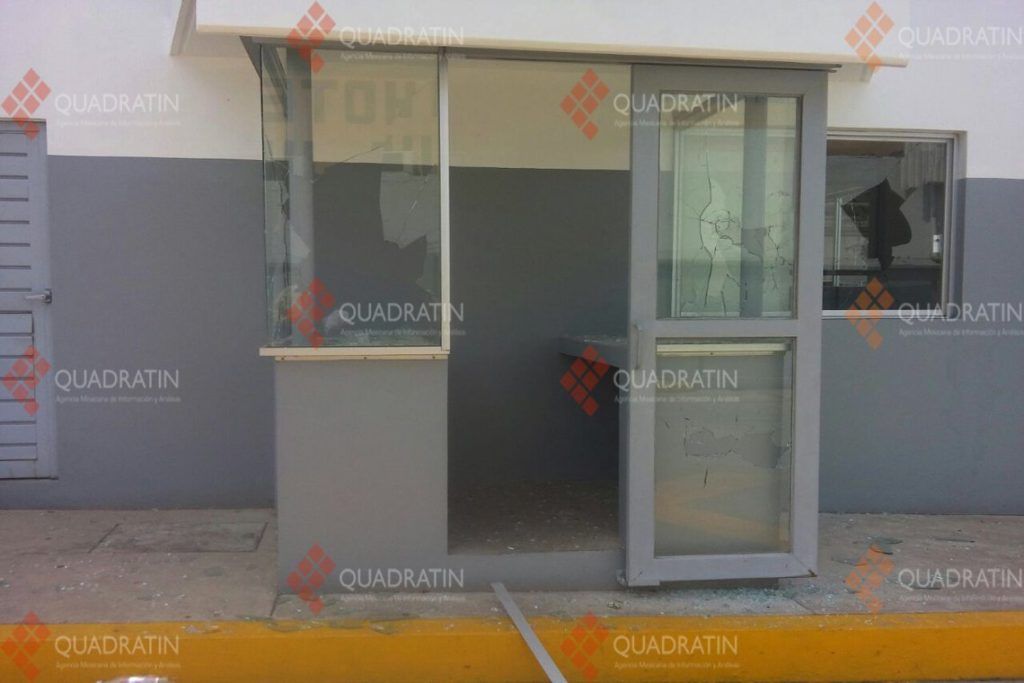 Encapuchados vandalizan oficinas de autobues OCC en Tapachula - 4-2-1024x683