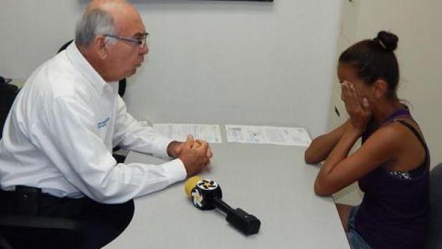 Video: detienen a mujer que golpeó a su hijo en Nuevo Laredo - 576bf1b04a27b.r_1466693042393.0-31-478-300