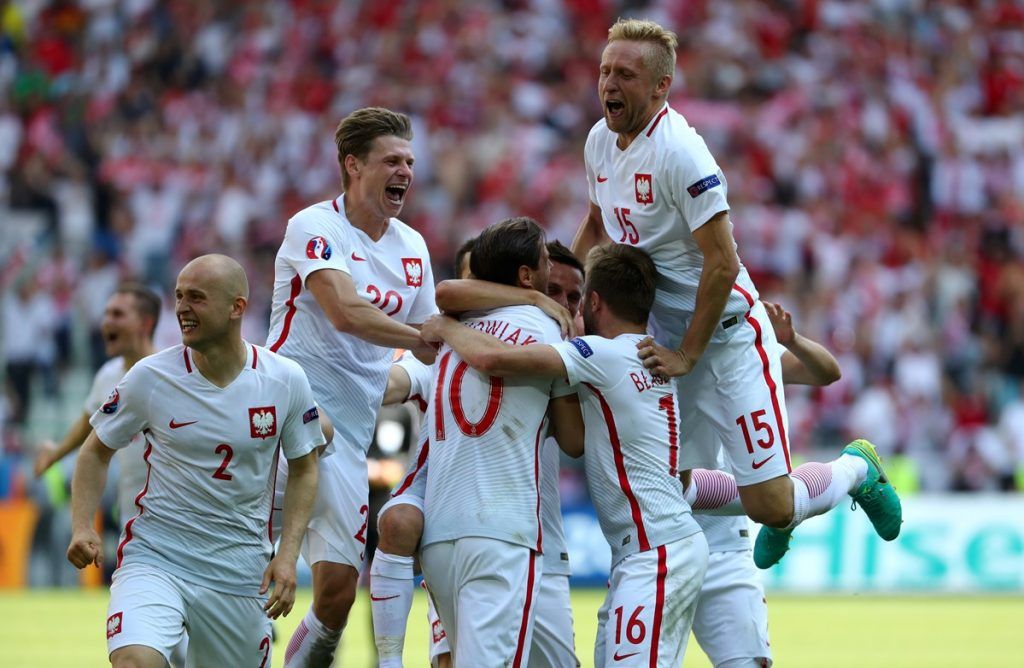 Polonia derrota a Suiza en penales y avanza a cuartos - 607758465_SH_0501_52482423FCA4202A3328D9A73951EDA2_3447-1024x668