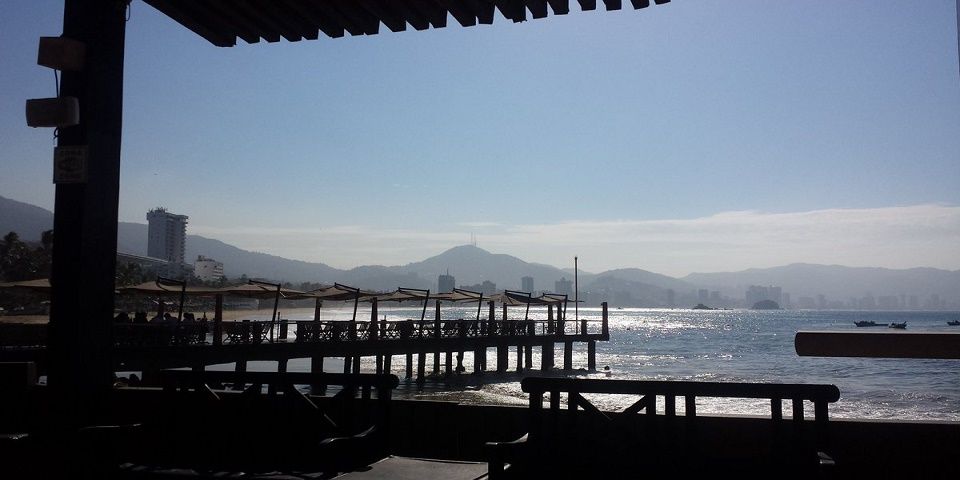 Alertan por mar de fondo en Acapulco