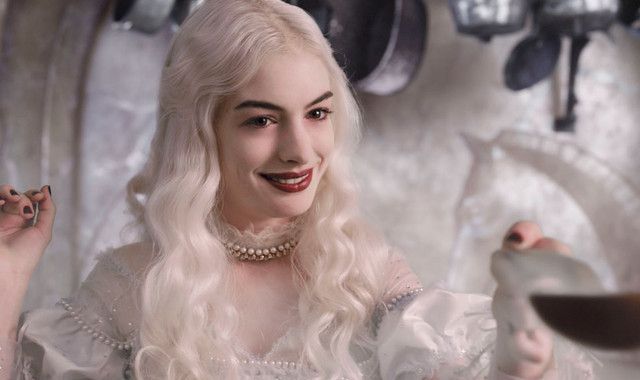 El elenco de "El Diablo viste a la moda" diez años después - Anne-Hathaway