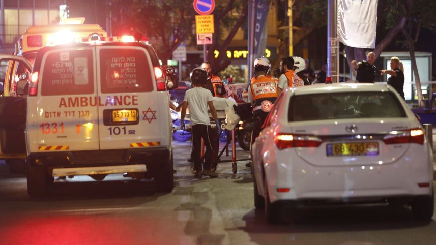 Cuatro muertos por balacera en mercado de Tel Aviv