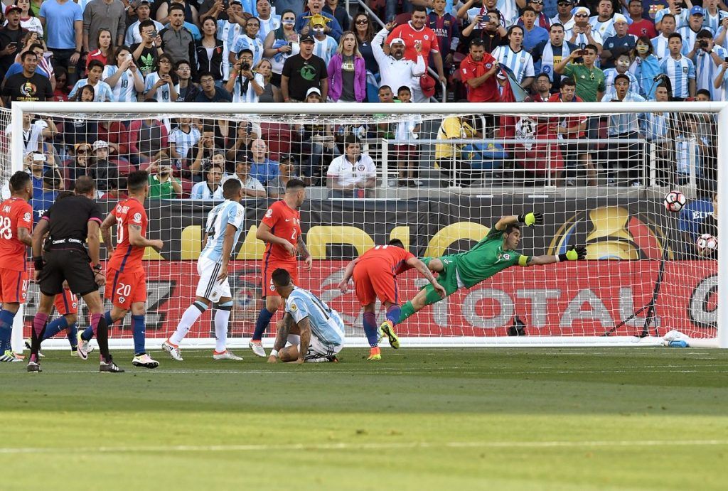 Sin Messi, Argentina toma revancha - CkUeDuoWUAAw1xd-1024x691