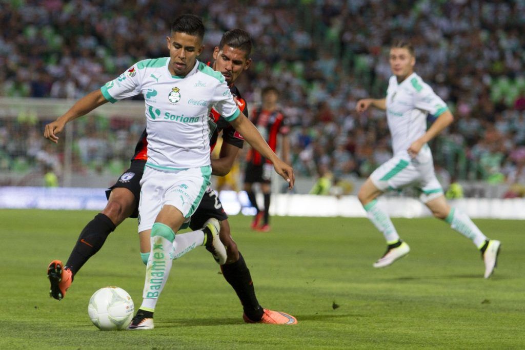 Néstor Calderón, prestado a Chivas - Cked297WUAAxAbj-1024x683