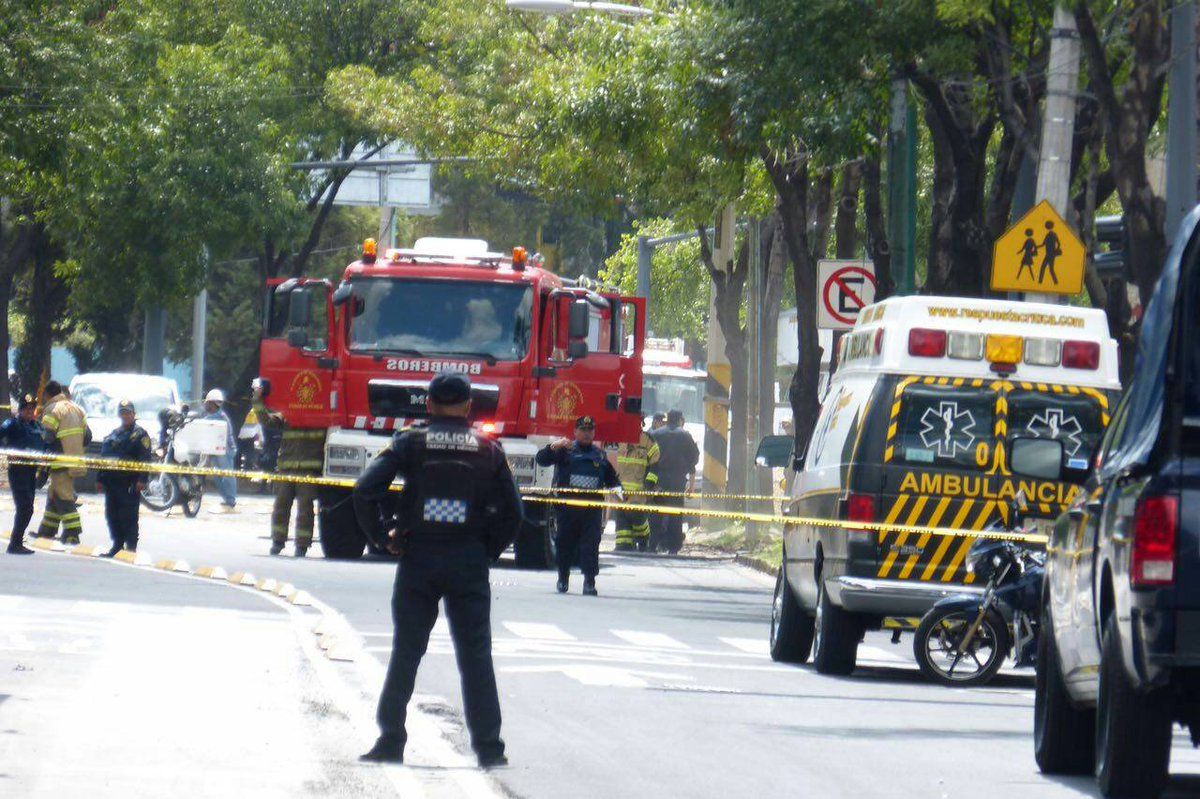 Controlan fuga de de gas en Eje 5 Norte